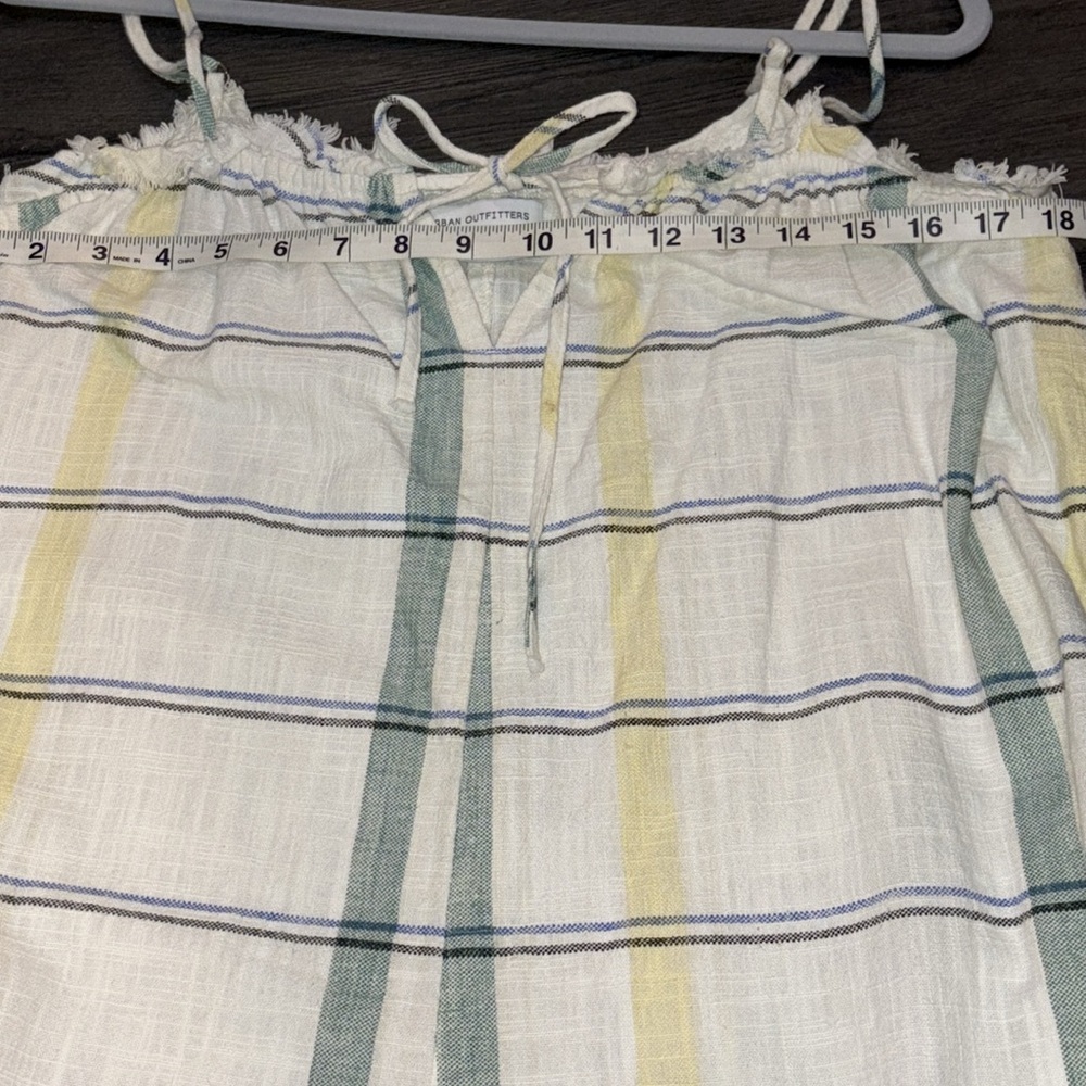 Urban Outfitters Plaid Tie Front Cotton Romper Size Medium White/Green/Yellow - Picture 10 of 12